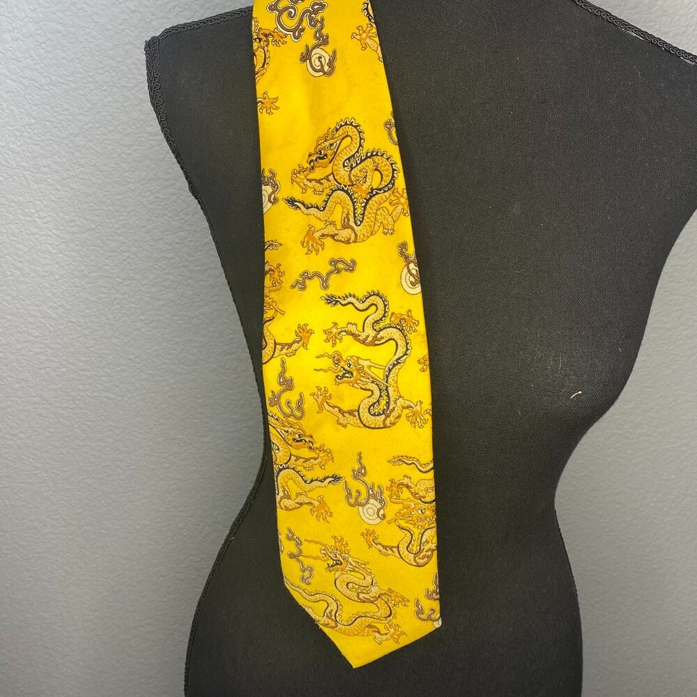 Giorgio Armani Dragon Tie